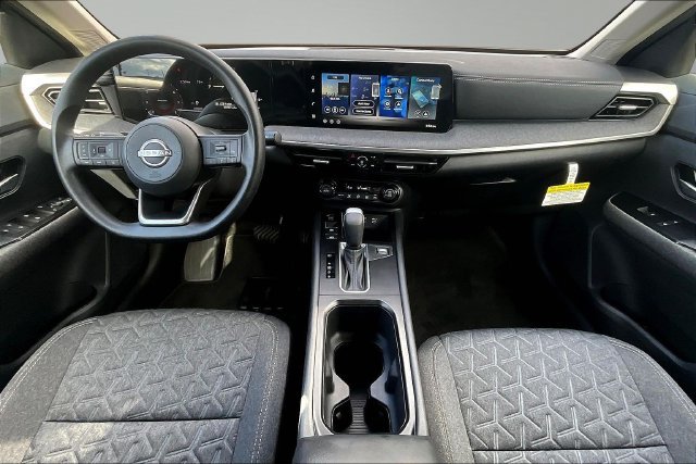 Used 2026 Nissan Kicks SV FWD image 7