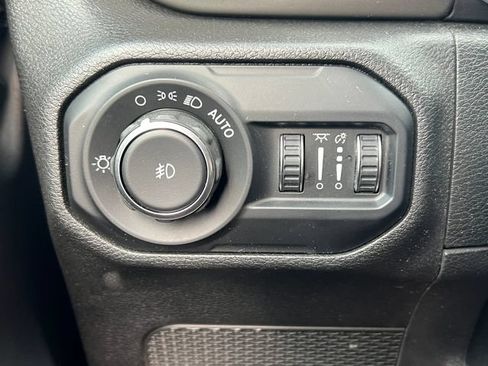 Used 2021 Jeep Wrangler Unlimited Sport AWD/4WD image 20