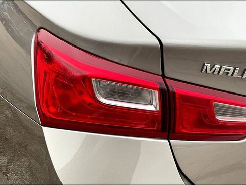 Used 2024 Chevrolet Malibu LT image 21