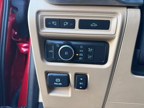Used 2021 Ford F150 Lariat w/ Equipment Group 502A High AWD/4WD image 30