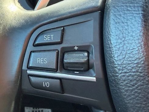 Used 2013 BMW 750i xDrive AWD/4WD image 30