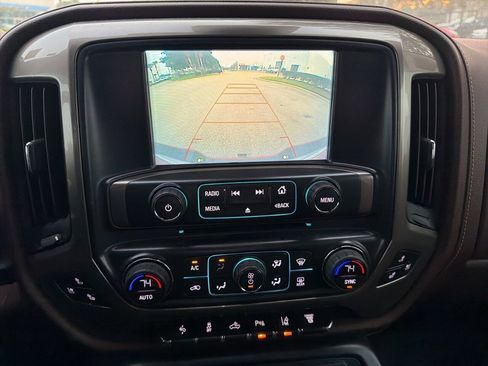 Used 2018 Chevrolet Silverado 3500 High Country w/ Duramax Plus Package image 10