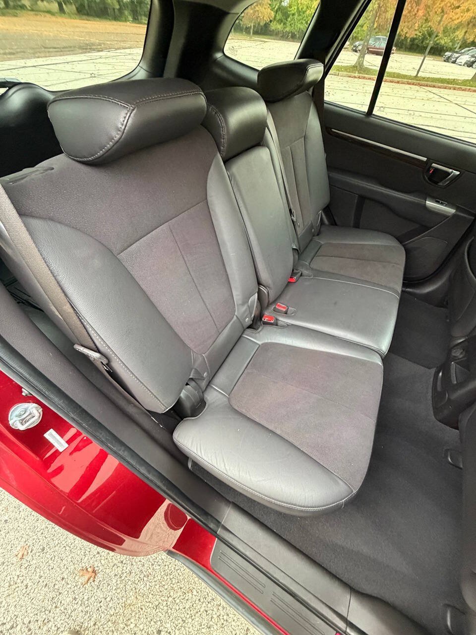 Used 2010 Hyundai Santa Fe SE FWD image 17