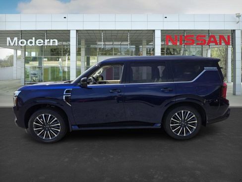New 2025 Nissan Armada Platinum Reserve image 8