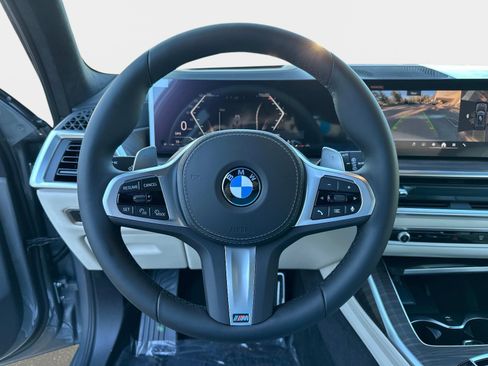 New 2026 BMW X7 xDrive40i w/ M Sport Package image 23