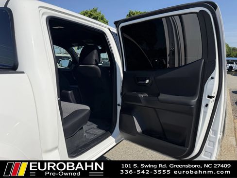 Used 2023 Toyota Tacoma TRD Sport RWD image 19