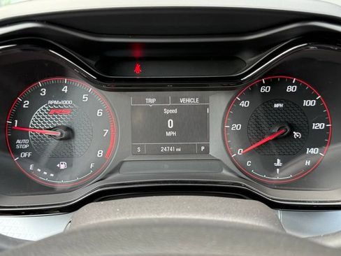 Used 2024 Chevrolet Trax RS w/ Driver Confidence Package FWD image 33