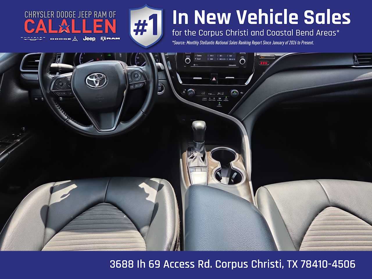 Used 2023 Toyota Camry SE w/ Convenience Package FWD image 18