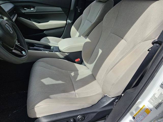 Used 2024 Honda Accord EX image 15