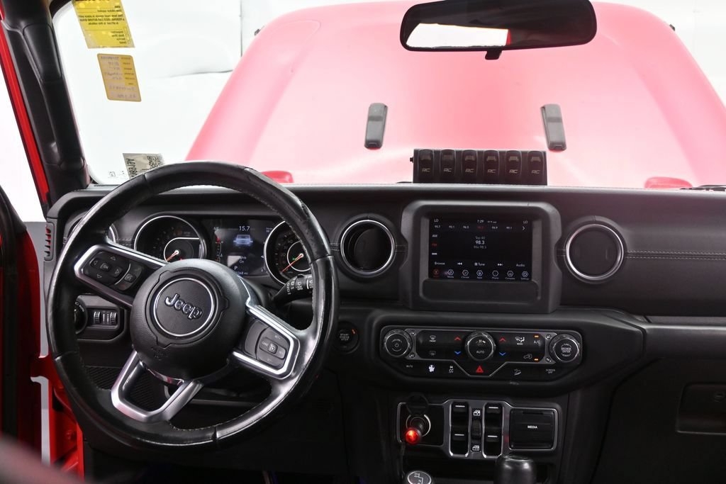 Used 2018 Jeep Wrangler Unlimited Sahara w/ LED Lighting Group AWD/4WD image 10