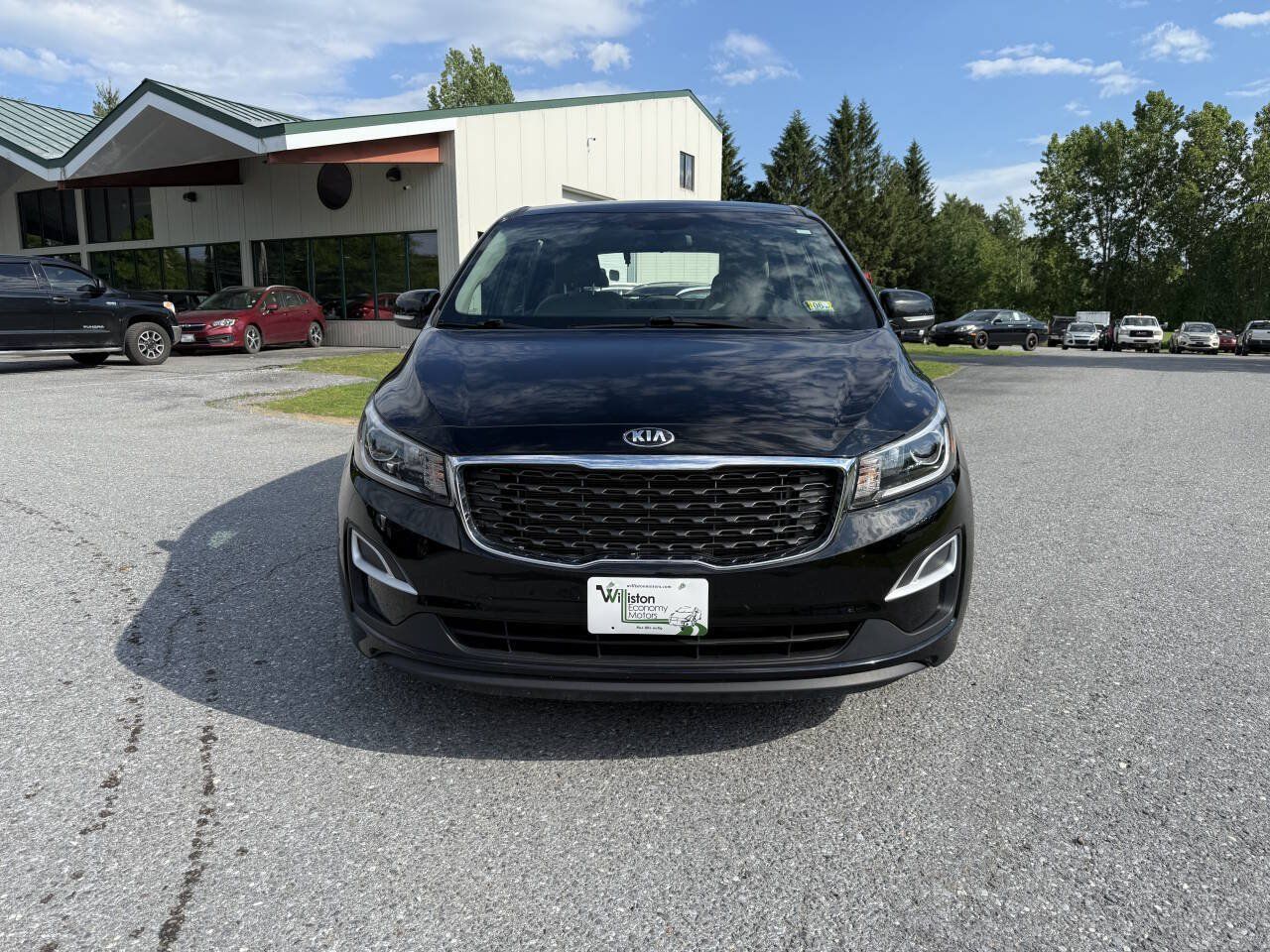 Used 2019 Kia Sedona L FWD image 11