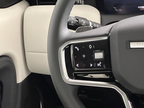 Certified 2025 Land Rover Discovery Sport S AWD/4WD image 15