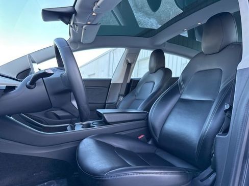 Used 2019 Tesla Model 3 Long Range image 24