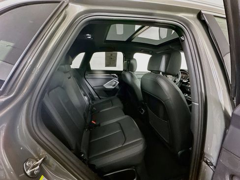 Used 2024 Audi Q3 2.0T Premium AWD/4WD image 31