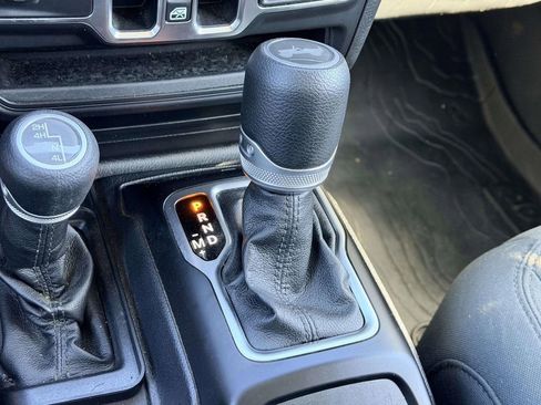 Used 2020 Jeep Wrangler Unlimited Sport S image 8