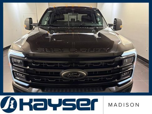Used 2024 Ford F350 Lariat w/ Lariat Ultimate Package AWD/4WD image 2