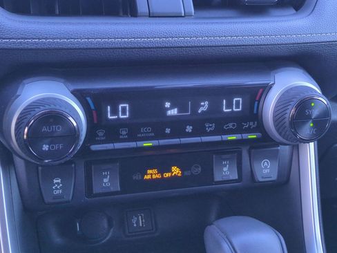 Used 2023 Toyota RAV4 XLE image 26