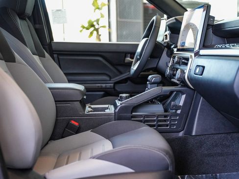 New 2025 Toyota Tacoma TRD Off-Road image 20