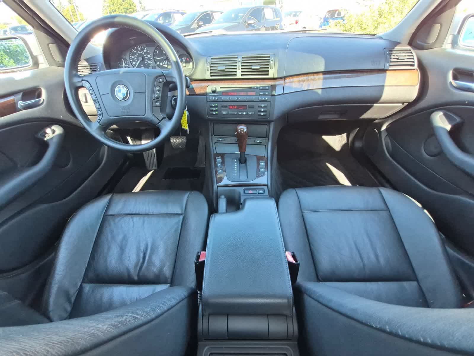 Used 2000 BMW 323i Sedan RWD image 15