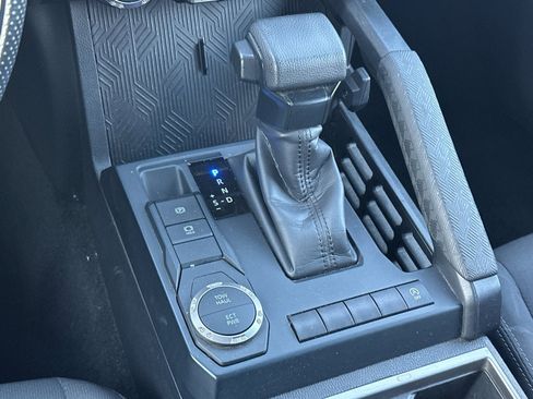 Used 2024 Toyota Tacoma SR5 image 19