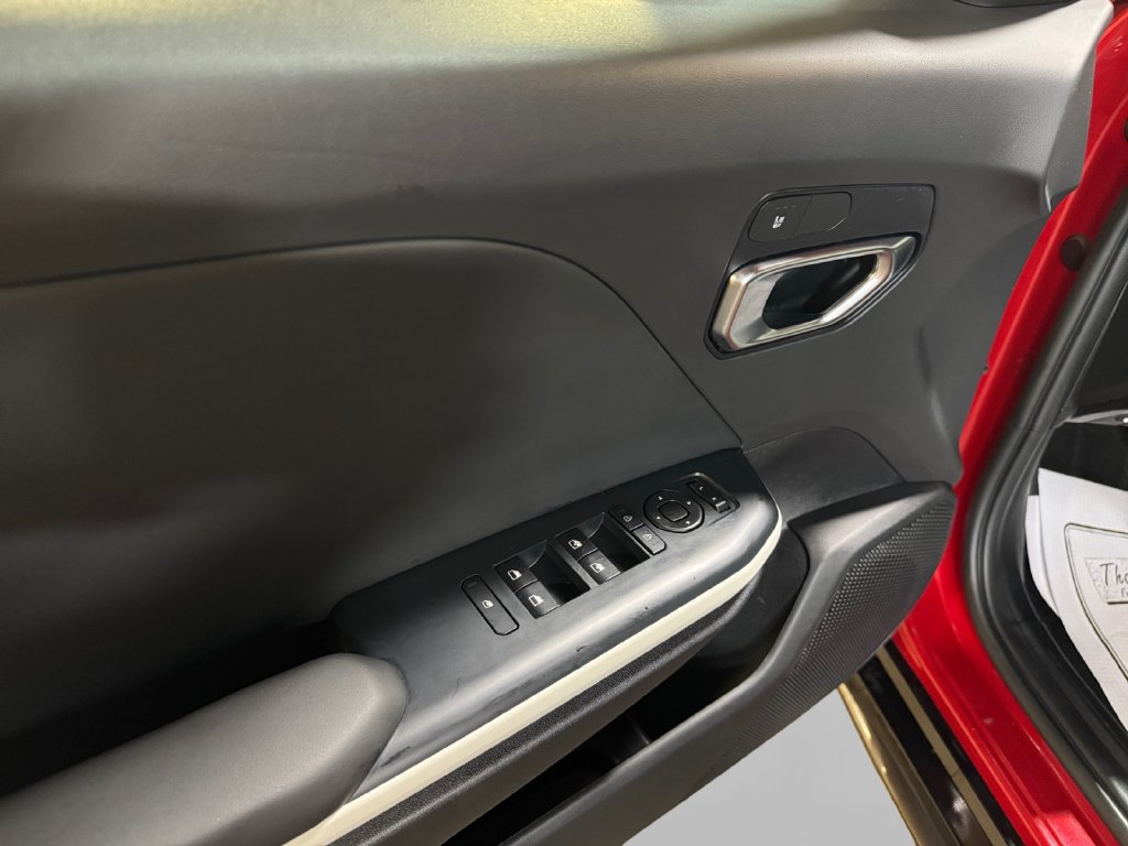 Certified 2025 Kia K4 GT-Line w/ GT-Line Sunroof Package FWD image 14