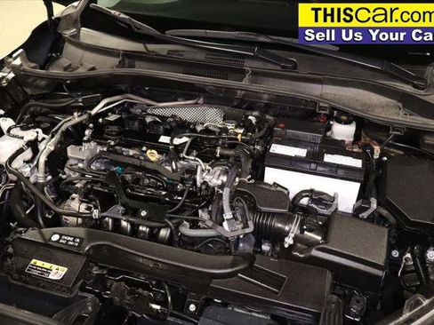 Used 2022 Toyota Corolla Cross LE image 24