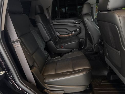 Used 2015 Chevrolet Tahoe LTZ AWD/4WD image 31
