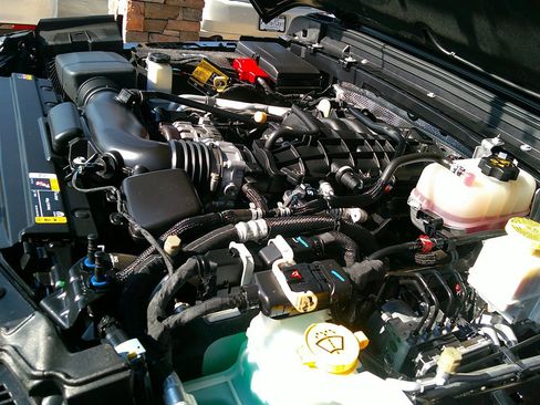 Used 2024 Jeep Gladiator Sport image 46