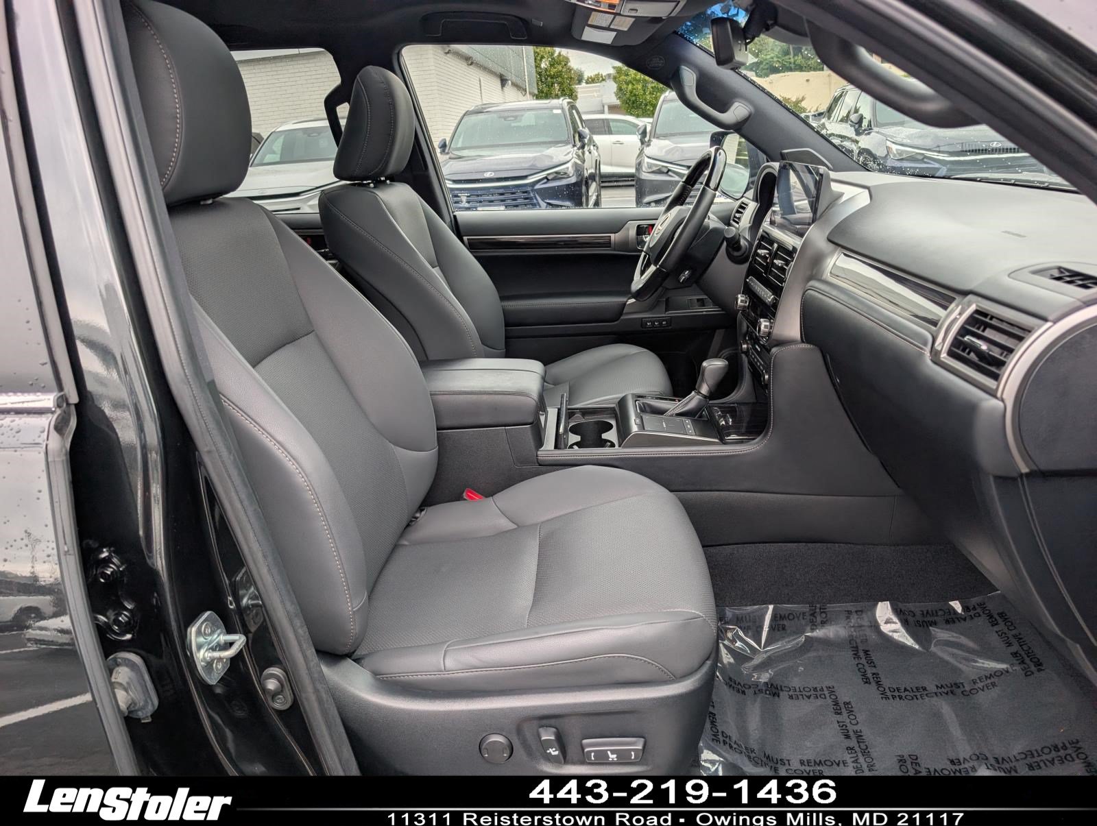 Used 2023 Lexus GX 460 Premium w/ Premium Package AWD/4WD image 11