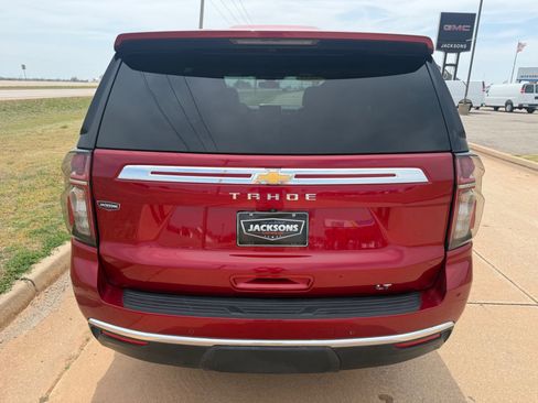 Used 2022 Chevrolet Tahoe LT w/ Luxury Package image 4