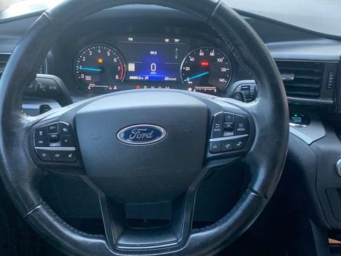 Used 2020 Ford Explorer XLT w/ Equipment Group 202A RWD image 15