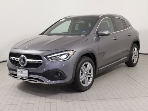Used 2023 Mercedes-Benz GLA 250 4MATIC image 3