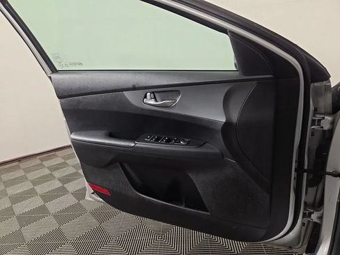 Certified 2021 Kia Forte LXS FWD image 26