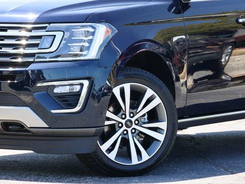 Used 2021 Ford Expedition Max Limited AWD/4WD image 22