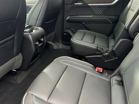 New 2026 GMC Acadia Denali w/ Super Cruise Package image 13