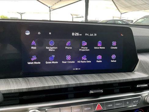 Used 2023 Kia Telluride EX w/ EX Captain's Chair Package FWD image 34