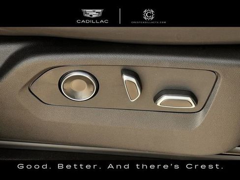 Used 2024 Cadillac Escalade ESV Premium Luxury w/ Performance Package AWD/4WD image 25
