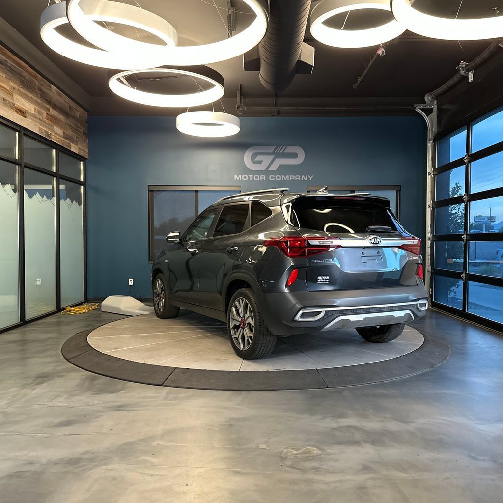 Used 2021 Kia Seltos S AWD/4WD image 5