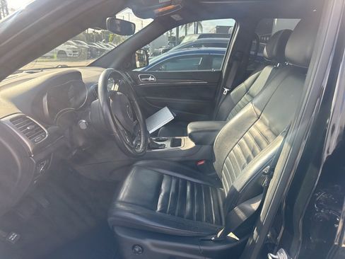 Used 2020 Jeep Grand Cherokee Limited X image 9