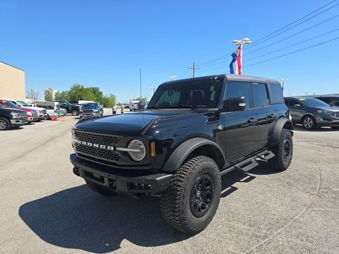Used 2024 Ford Bronco Wildtrak AWD/4WD image 9