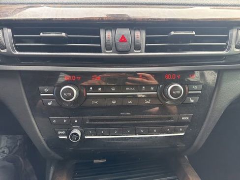 Used 2018 BMW X5 xDrive35i w/ Premium Package AWD/4WD image 33