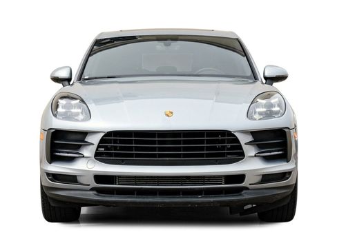 Used 2020 Porsche Macan AWD/4WD image 5