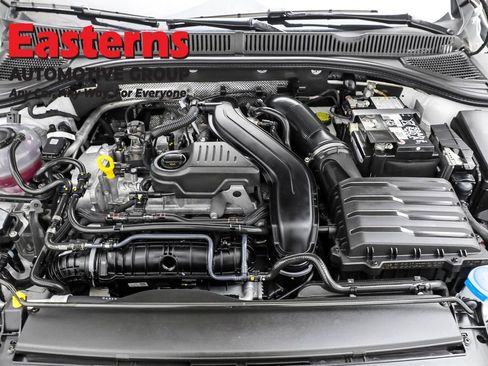 Used 2025 Volkswagen Jetta S image 7