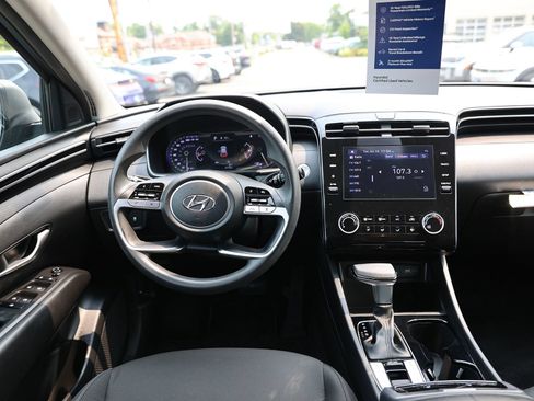 Certified 2023 Hyundai Tucson SEL AWD/4WD image 16