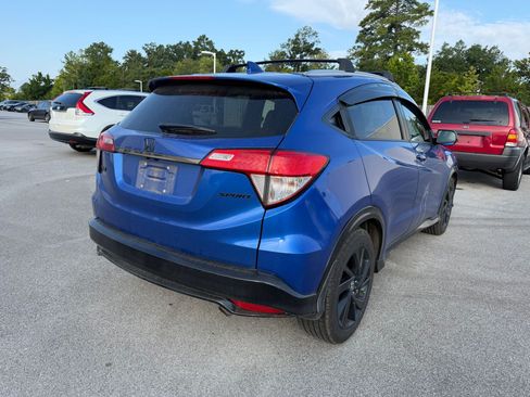 Used 2022 Honda HR-V Sport image 6