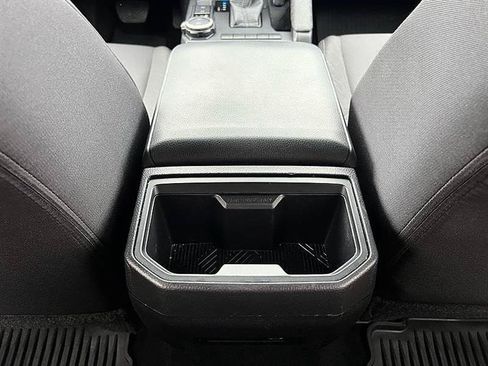 Used 2024 Toyota Tacoma SR5 AWD/4WD image 37
