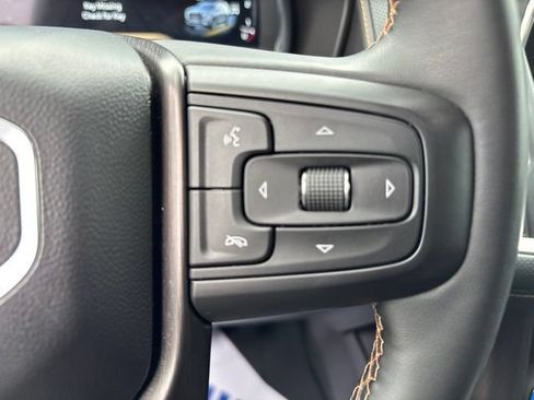 Used 2024 GMC Yukon AT4 AWD/4WD image 19