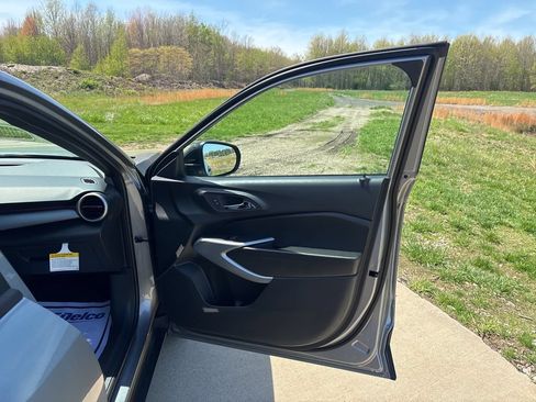 New 2026 Chevrolet Trax RS FWD image 24