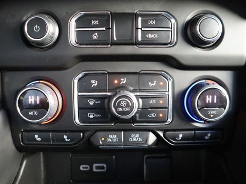 Used 2023 Chevrolet Tahoe LT image 56