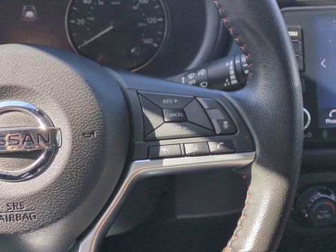 Used 2021 Nissan Kicks SR image 23